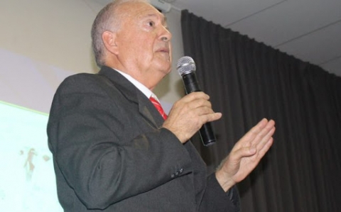 Hugo Pizzi: "Si no tuviésemos la vacuna, hoy estaríamos en la Edad Media"