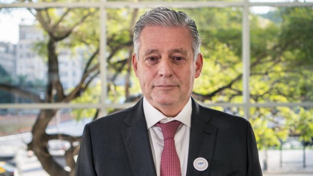 Dr. Luis Sarotto: “Los pacientes con enfermedades muy complejas deben operarse en centros de alto volumen, que tengan la experiencia y no queden al azar”
