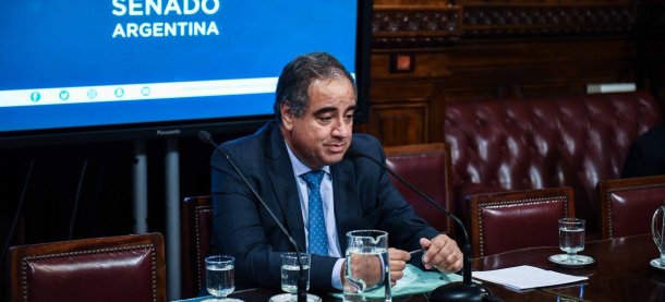 Julio Martínez: "Ricardo Quintela es impresentable, un ignorante y un corrupto"