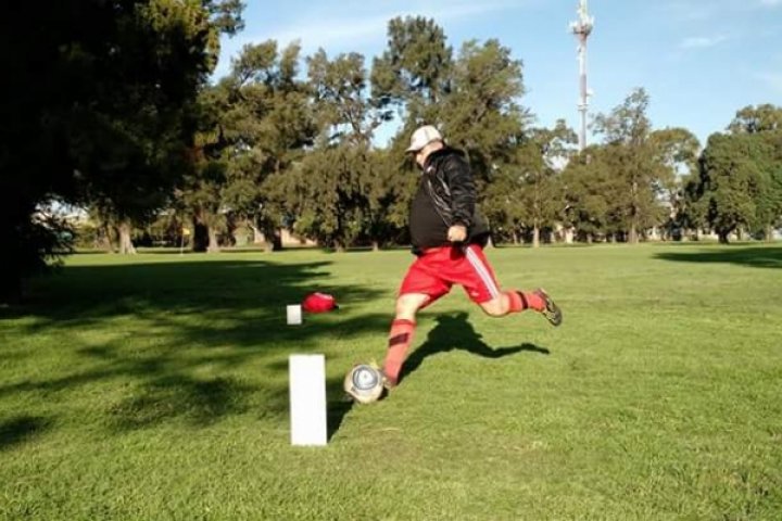 Fabián Bastus: &quot;El actual campeón de footgolf del mundo de es argentino&quot;