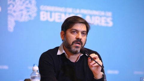 Carlos Bianco advirtió que "pareciera estar empezando la segunda ola" y se refirió a una posible vuelta a la fase 1
