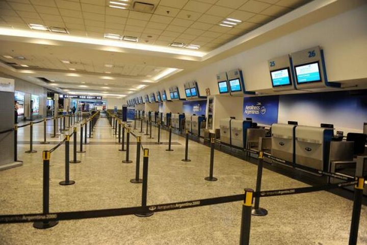 Felipe Baravalle: "No le podemos dar garantía de regreso a un pasajero porque no tenemos vuelos"