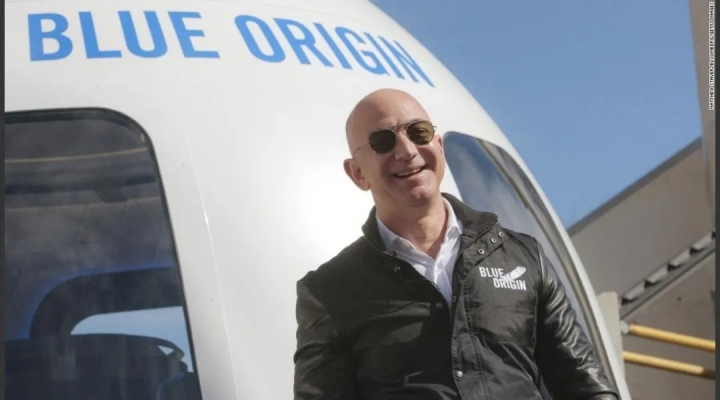 Pablo de León: "El viaje de Jeff Bezos es un avance en todo lo que tiene que ver con los vuelos espaciales"