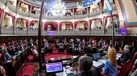 El Senado bonaerense aprobó el proyecto que habilita a los intendentes a ser reelectos en 2023