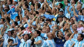 Un padre eligió ver un partido de Argentina antes que el acto de fin de curso de su hjia
