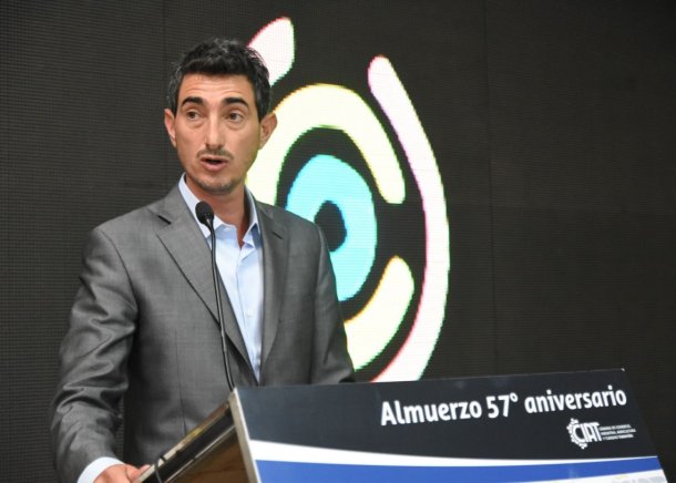 Diego Stortini: "Parecerían medidas para desfibrilar a un enfermo que ya estaba en terapia"