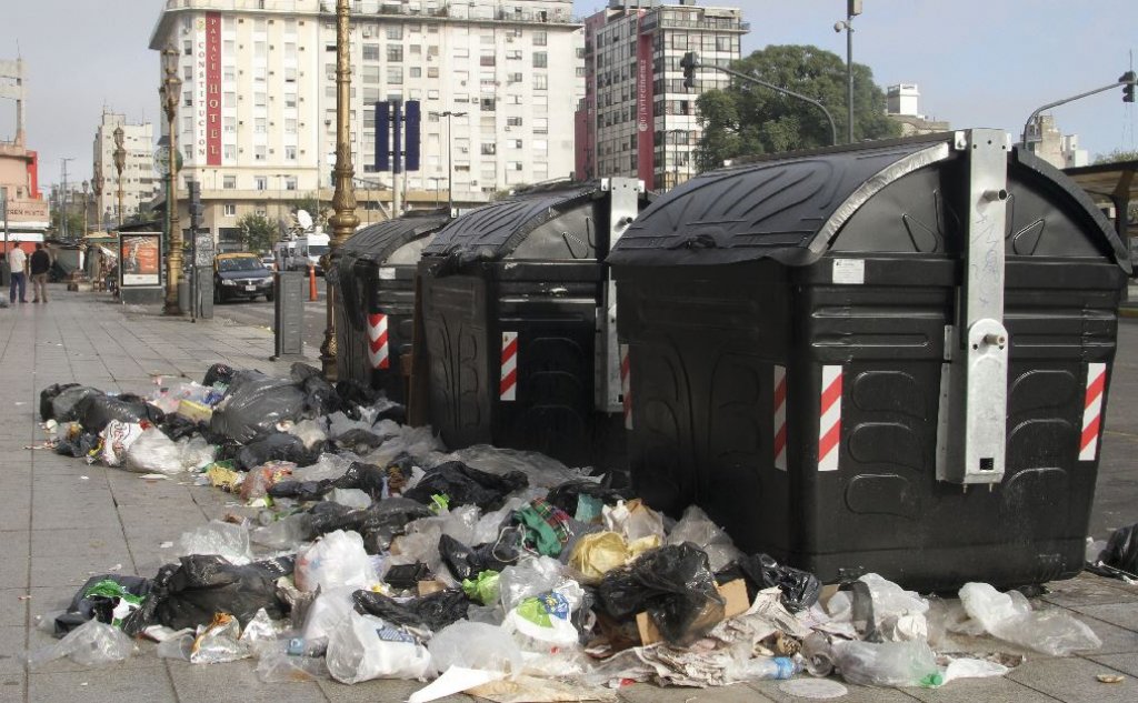 Las consecuencias de no reciclar: los kilos y kilos de basura que produce un argentino en promedio