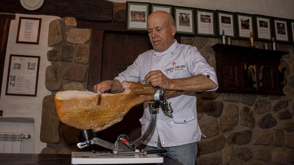"Kiko" Fernández nos contó la historia del jamón que nadie había conseguido fuera de España