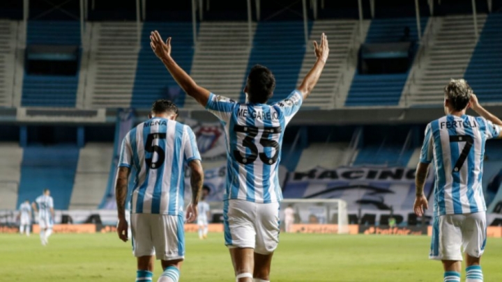 Libertadores: Racing se quedó con el primer duelo