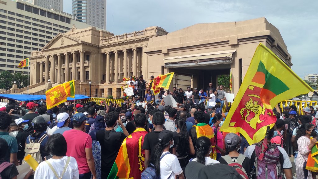 ¿Igual que acá? La crisis en Sri Lanka contada en primera persona por una argentina