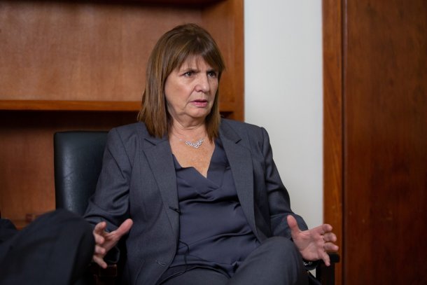 Patricia Bullrich: "Se que estamos pasando un momento dif&iacute;cil, pero estamos sentando las bases"
