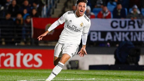 ALEJANDRO CAMAÑO: "Lo ilusiona mucho jugar en Racing"
