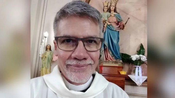 Padre Julios Ramos: &quot;Jesús no vino a sufrir, sino a salvarnos&quot;