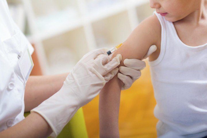 Comienza la vacunación en chicos de entre 3 y 11 años: ¿Por qué les aplican Sinopharm?
