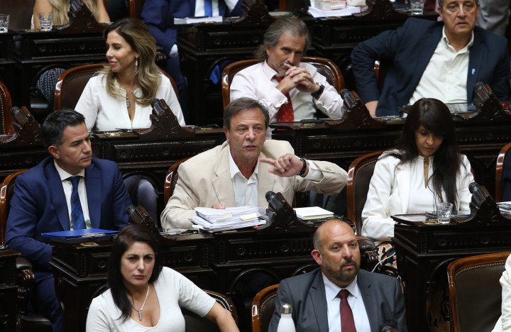 Oscar Zago: &quot;Es falso que si no se firma la ley Bases, no hay acuerdo para el pacto del 25 de mayo&quot;