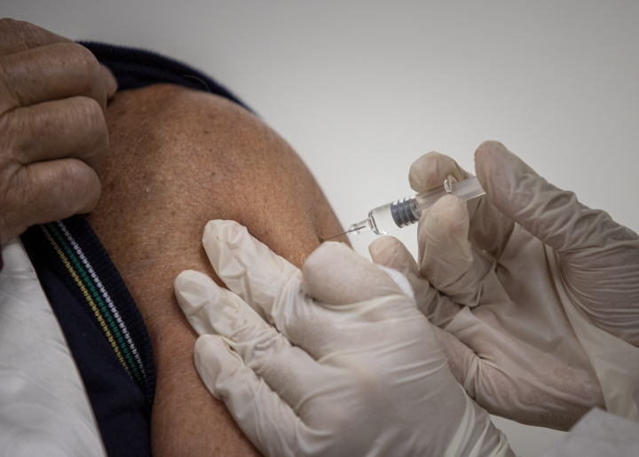 Alejandro Cané: "Si la vacuna del coronavirus se aprueba podría ser utilizada antes de fin de año"
