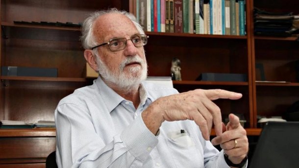 Juan Carlos De Pablo: "Los enemigos no podrían haber diseñado algo peor"