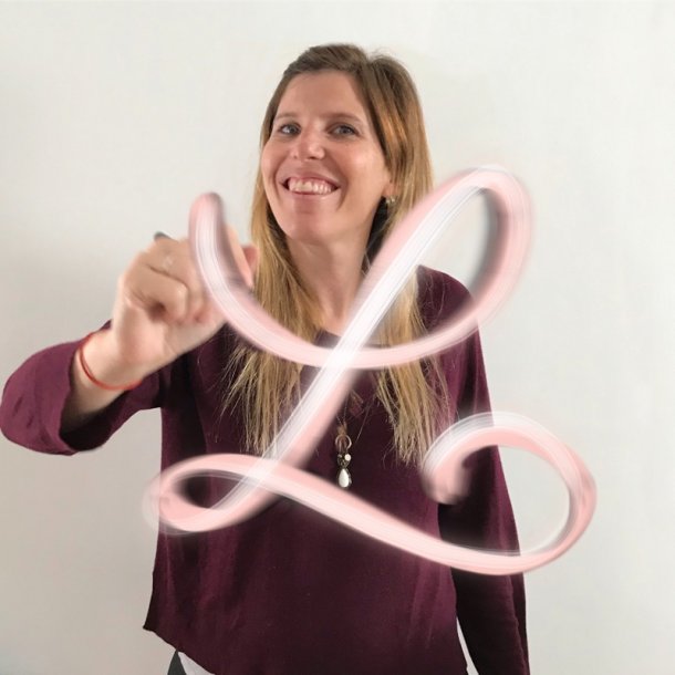 Shirly Mur: "El lettering es el arte de aprender a escribir y dibujar letra"