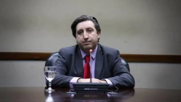 José Magioncalda: "Se ha cometido un delito de violación de deberes de funcionario público por parte de todos los que firmaron el DNU"