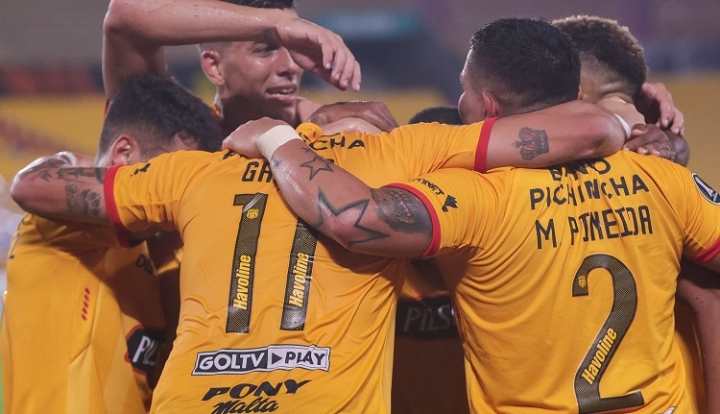 Boca tropezó en Guayaquil ante Barcelona
