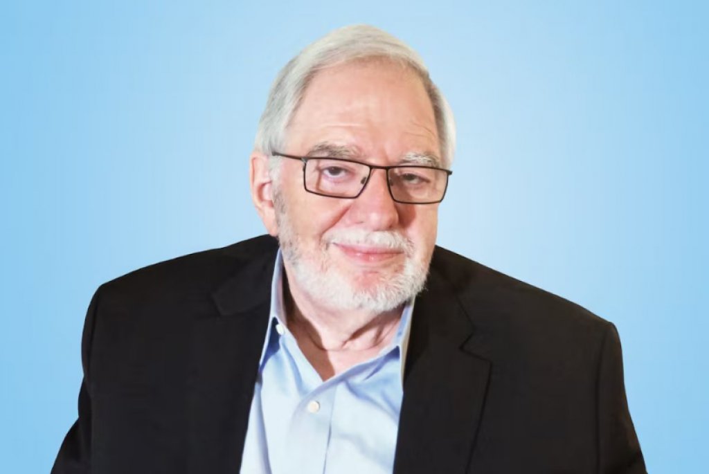 Claudio Loser: "Se considera que este préstamo ayuda al proceso de reconstrucción de la Argentina"
