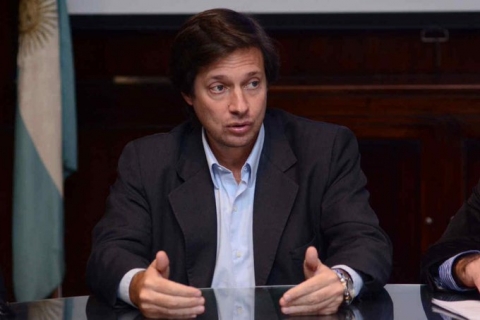 Fernando Blanco Muiño: "Las familias se encuentran con resúmenes de tarjetas altos y de difícil cumplimiento"