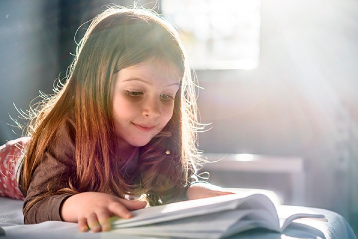 La lectura en los jóvenes: cómo influye el rol de los adultos y su formación para incentivarla
