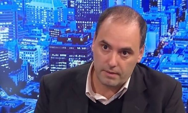 Manuel Adorni: "El pedido de renuncia a Kulfas marca que la lapicera la tiene Cristina Kirchner"
