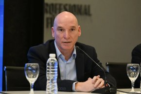 Maximiliano Piñeiro: "Le pedimos a la Justicia que Cristina no esté en su departamento, porque nos complica a nosotros y a los vecinos"