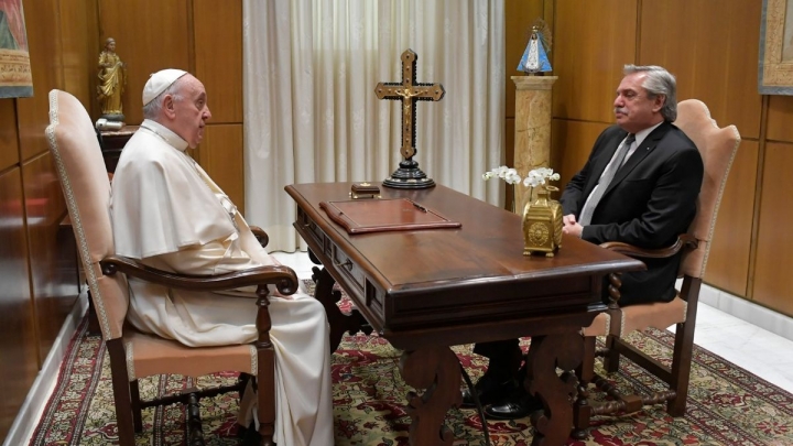 El Papa recibió a Alberto Fernández en una reunión que duró 25 minutos