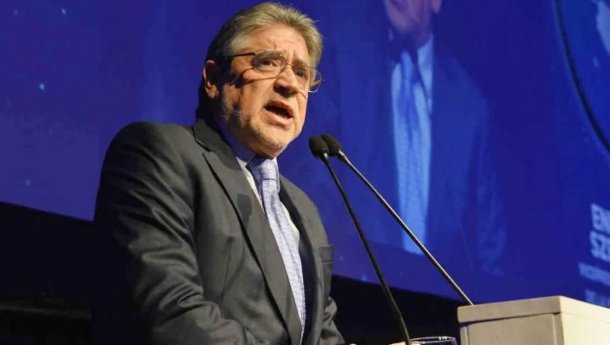 Enrique Szewach: "Hay un acuerdo vigente con el Fondo de terminar con el tipo de cambio diferenciado a fines de junio"
