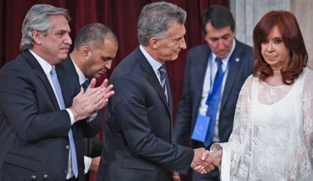 Reveladora encuesta sobre la imagen negativa de los políticos: "Las elecciones se definen por quien genera menos rechazo"