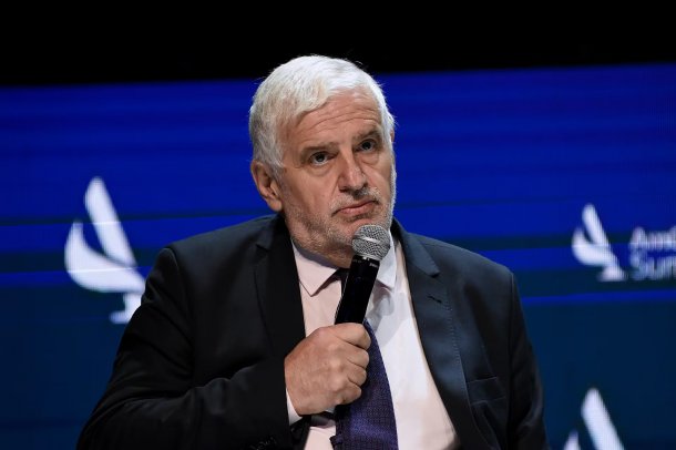 Fernando Vilella: "Debemos volver a revisar de que no solo el Agro pare la olla"