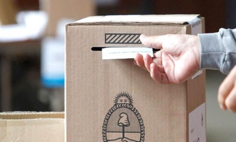 La opción de votar a 'ninguno' tendría un porcentaje elevado en una hipotética votación legislativa